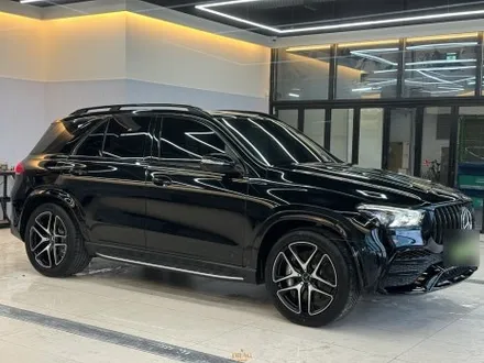 랩핑으로 태어난 새로운 프리미엄, 벤츠 gle 53 amg 고광택 블랙 랩핑 / 고양시 원흥동