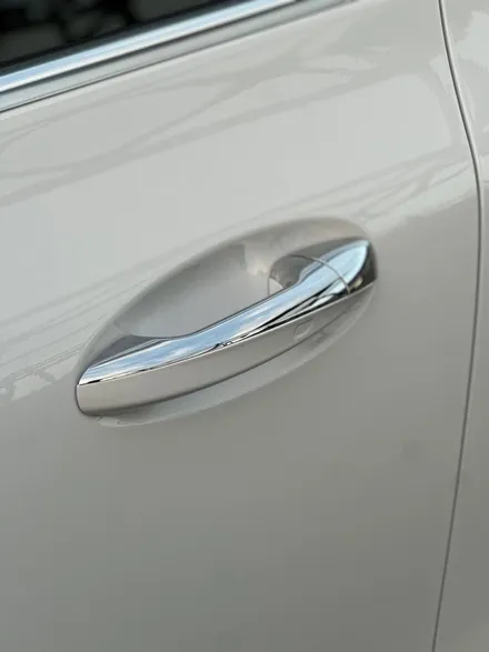 벤츠 cls450 피아노화이트 색상 고광택 랩핑, 고급 차량 보호엔 최선의 선택이죠 / 고양시 원흥동