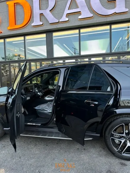 랩핑으로 태어난 새로운 프리미엄, 벤츠 gle 53 amg 고광택 블랙 랩핑 / 고양시 원흥동