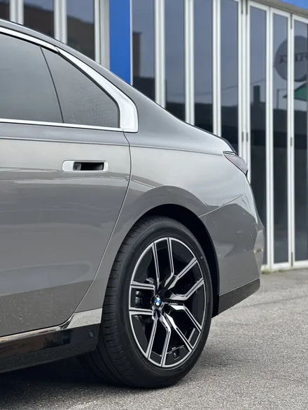 BMW 7시리즈 FLEXA HM-X 썬팅 상단 투톤 코치라인 랩핑, 내 차를 보호하는 가장 현명한 방법 / 고양시 원흥동