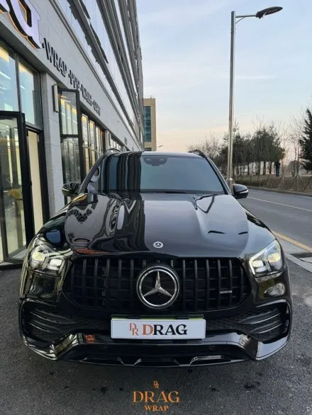 랩핑으로 태어난 새로운 프리미엄, 벤츠 gle 53 amg 고광택 블랙 랩핑 / 고양시 원흥동