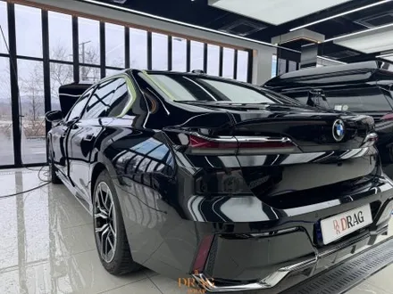 벤츠 S마이바흐 투톤과는 다른 작품, BMW 7 시리즈 740d 740i 투톤랩핑 / 고양시 원흥동