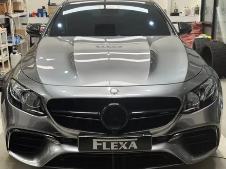 E63amg Styx스틱스 고광택 어게이트 그레이 전체랩핑, 차량을 보호하는 가장 현명한 방법 / 고양시 원흥동