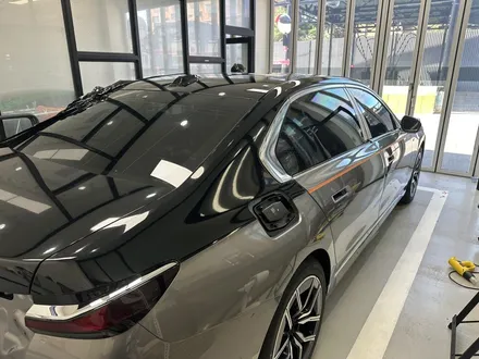 BMW 7시리즈 FLEXA HM-X 썬팅 상단 투톤 코치라인 랩핑, 내 차를 보호하는 가장 현명한 방법 / 고양시 원흥동