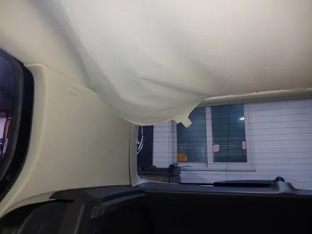 자동차 실내 천장 처지거나 담배구멍으로 인한 복원은 \