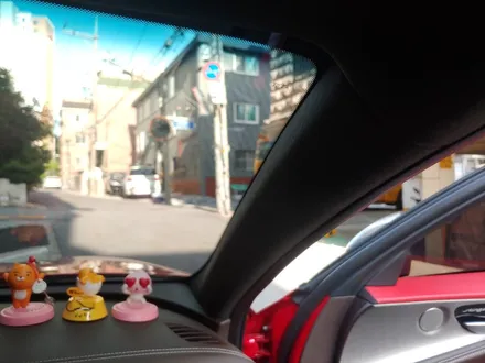 스팅어 천장,손잡이,실내등 순정 블랙 파츠로 1:1 맞교환 작업기 파노라마 썬루프가 있어도 문제없이 교체완료 / 남양주시 다산동