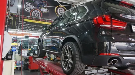 [순천타이어맥스] BMWX5+타이어교환+20인치휠튜닝+금호타이어 / 순천, 여수, 광양