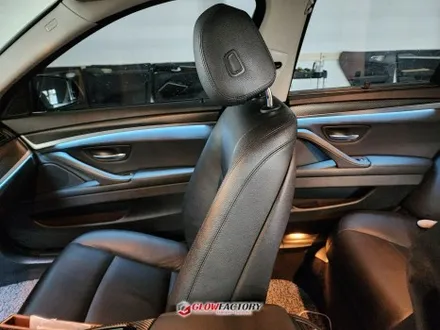 BMW 520 F10 엠비언트 시공 전문가의 퀄리티 320 3시리즈 4시리즈 5시리즈 튜닝도 걱정없이 / 부천, 광명, 인천, 서울 강서