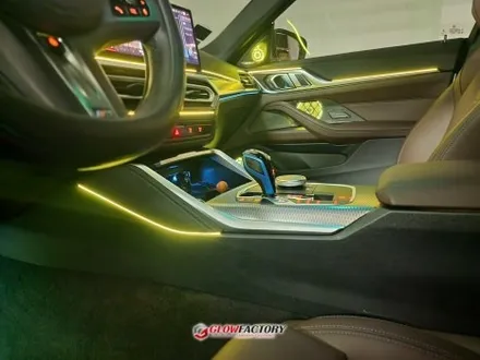 BMW i4 엠비언트 RGB 방식으로 완성된 미래지향적인 실내 / 부천시 도당동
