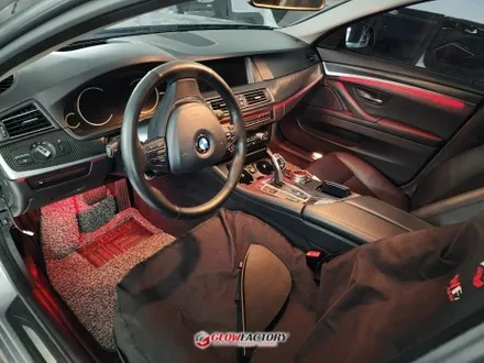 BMW 520 F10 엠비언트 시공 전문가의 퀄리티 320 3시리즈 4시리즈 5시리즈 튜닝도 걱정없이 / 부천, 광명, 인천, 서울 강서
