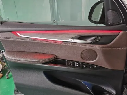 BMW X5 엠비언트 라이트 광량업 시공, RGB 블루투스 방식으로 실내 분위기 바꾸는 방법 / 부천시 도당동