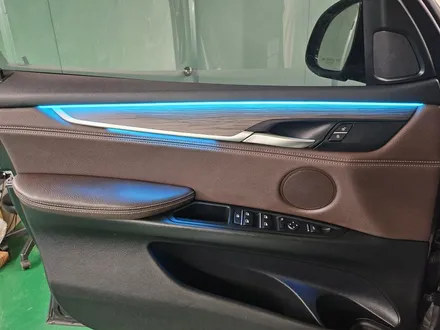 BMW X5 엠비언트 라이트 광량업 시공, RGB 블루투스 방식으로 실내 분위기 바꾸는 방법 / 부천시 도당동