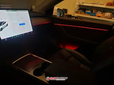 테슬라 모델Y 엠비언트 확실한 드레스업으로 무빙 모션 어떠세요 / 부천, 광명, 인천, 서울 강서