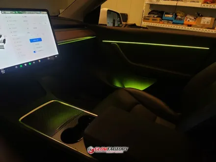 테슬라 모델Y 엠비언트 확실한 드레스업으로 무빙 모션 어떠세요 / 부천, 광명, 인천, 서울 강서