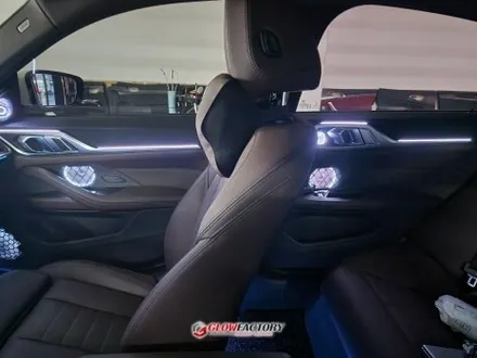 BMW i4 엠비언트 RGB 방식으로 완성된 미래지향적인 실내 / 부천시 도당동