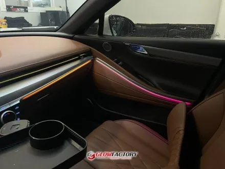 제네시스 G80 엠비언트 글로우모션 저희의 수제몰딩방식으로 완성하면 이렇게 됩니다. / 부천, 광명, 인천, 서울 강서