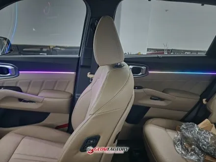 더뉴 쏘렌토 4세대 엠비언트 글로우모션에 순정연동까지 깔끔하게 완료 / 부천시 도당동