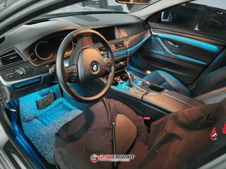 BMW 520 F10 엠비언트 시공 전문가의 퀄리티 320 3시리즈 4시리즈 5시리즈 튜닝도 걱정없이 / 부천, 광명, 인천, 서울 강서