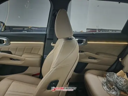 더뉴 쏘렌토 4세대 엠비언트 글로우모션에 순정연동까지 깔끔하게 완료 / 부천시 도당동