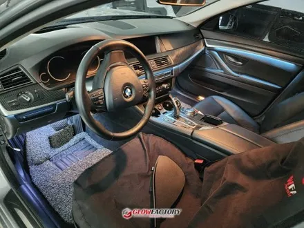 BMW 520 F10 엠비언트 시공 전문가의 퀄리티 320 3시리즈 4시리즈 5시리즈 튜닝도 걱정없이 / 부천, 광명, 인천, 서울 강서