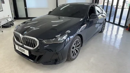청주 랩핑, BMW G60 520i 아이코닉 글로우+ 그릴 랩핑 / 청주 흥덕구