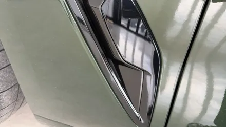청주 랩핑, BMW M850i 윈도우몰딩+ 휀다 가니쉬+ 블랙 유광 / 청주 흥덕구