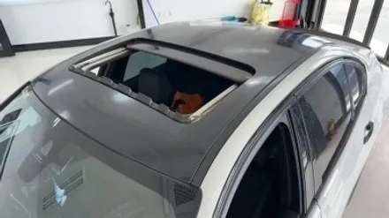청주 랩핑, BMW 320i 루프스킨 제거 및 재시공 / 청주 흥덕구