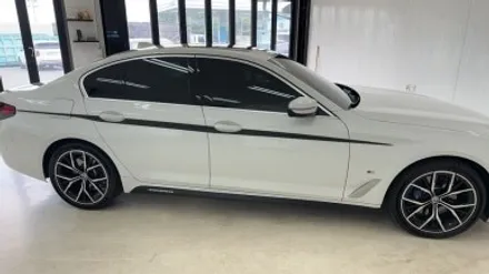 청주 랩핑, BMW 530e 순정 사이드 데칼 / 청주 흥덕구