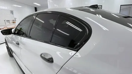 [청주 옥산 랩핑] BMW 530i 윈도우 몰딩 + 창문 크롬 죽이기 + 오창 랩핑 / 청주 흥덕구