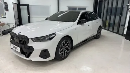[청주 랩핑] BMW 530i 그릴 랩핑 + 아이코닉 글로우 + 블랙 유광 / 청주 흥덕구