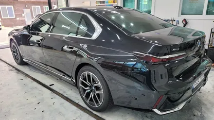 김해 장유 창원 랩핑  BMW 7시리즈(G70) 투톤 랩핑 듀오톤 랩핑 더블디랩 / 김해 율하동