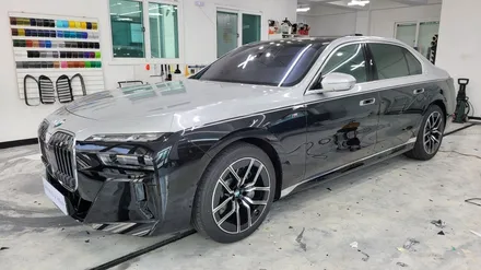 김해 장유 창원 랩핑  BMW 7시리즈(G70) 투톤 랩핑 듀오톤 랩핑 더블디랩 / 김해 율하동