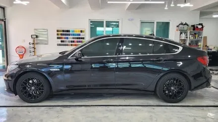 김해 장유 창원 랩핑 BMW 5GT 크롬죽이기 및 부분랩핑 본넷랩핑 / 김해 율하동
