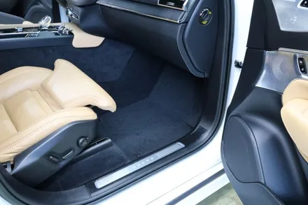 볼보 XC90 광주 블랙박스 수입차 보조배터리 셀스타 ES90 / 광주 광산