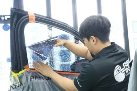 생고뱅 파노라마 럭스X / BMW G60 /  독보적인 퍼포먼스와 스타일을 갖춘 블랙미러룩 광주 썬팅 / 광주 광산