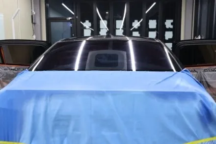 생고뱅 파노라마 럭스X / BMW G60 /  독보적인 퍼포먼스와 스타일을 갖춘 블랙미러룩 광주 썬팅 / 광주 광산