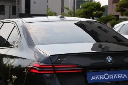 생고뱅 파노라마 럭스X / BMW G60 /  독보적인 퍼포먼스와 스타일을 갖춘 블랙미러룩 광주 썬팅 / 광주 광산