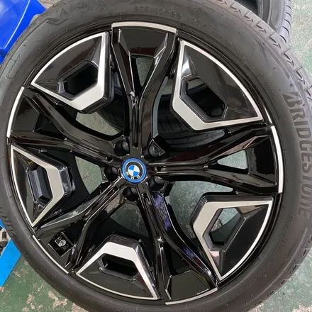 강남에서 휠 복원 BMW 전기차 XM 순정 22인치 / 서울 서초