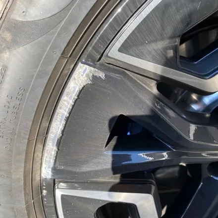 자동차 휠 복원 가격 BMW ix 순정 휠 스크래치 / 서울 서초