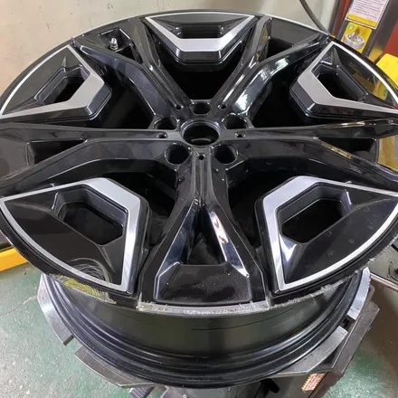 강남에서 휠 복원 BMW 전기차 XM 순정 22인치 / 서울 서초