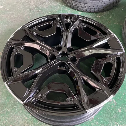강남에서 휠 복원 BMW 전기차 XM 순정 22인치 / 서울 서초