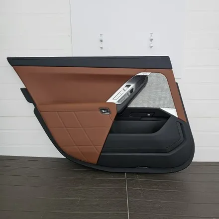 BMW G70 740I 바워스 엠비언트 스피커 커버 교체 / 경기 남양주