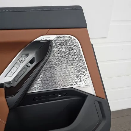BMW G70 740I 바워스 엠비언트 스피커 커버 교체 / 경기 남양주
