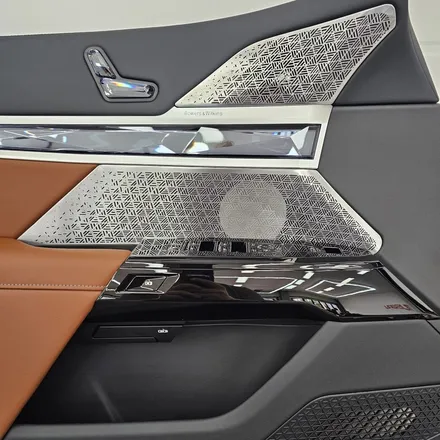 BMW G70 740I 바워스 엠비언트 스피커 커버 교체 / 경기 남양주