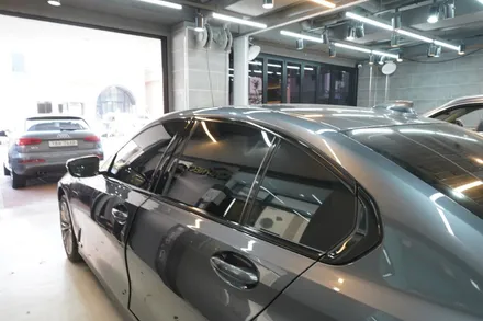 BMW 330e 랩핑 크롬죽이기로 스포티한 이미지변화 (모란 장지 가천) / 하남, 광주, 송파