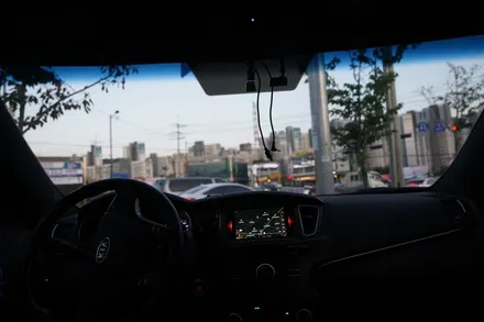 뒷 유리 썬팅 기포 제거 방법은 어떻게 될까요 원인은 쿠폰 썬팅 필름? / 하남, 광주, 송파