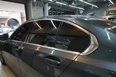 BMW 330e 랩핑 크롬죽이기로 스포티한 이미지변화 (모란 장지 가천) / 하남, 광주, 송파