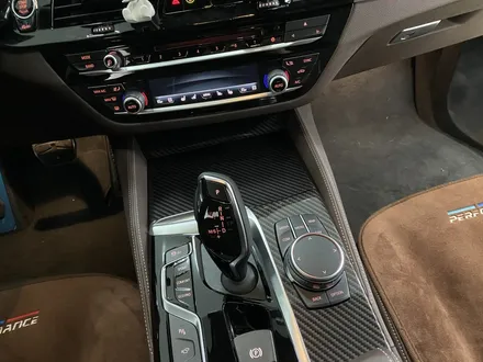 성동구랩핑 BMW6시리즈루프스킨 630D GT 부분랩핑 강남구랩핑 / 서울 송파구