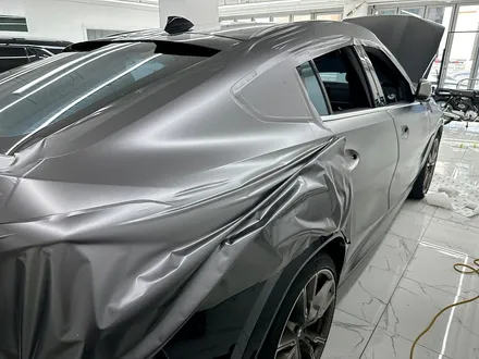 BMW X6 랩핑 스타일과 실용성까지 한번에 사틴다크그레이 전체랩핑 후기 / 서울 송파