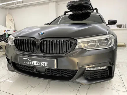 청담동랩핑 bmw 5시리즈(g30) 사틴블랙 올랩핑 차량 사고수리 / 서울 송파구